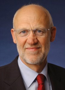 Klemens Diezemann - Geschäftsführer des Verbandes der Metallund Elektro-Unternehmen in Nordhessen Klemens Diezemann - Geschäftsführer des Verbandes der Metallund Elektro-Unternehmen in Nordhessen