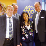 Drei Väter auf Zeit und eine junge Brasilianerin (v.l.): Ralf Bialke, Michael Reitz, Leticia Koary und Marco Soika. Foto: nh