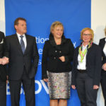 Stolze Preisträger: Tibor Kijewski (Berater Müller+Partner), Heinrich Morgenroth (Glinicke British Cars), Ilka Jastrzembowski (Geschäftsführerin Müller+Partner), Eveline Siehler (Geschäftsleitung Müller+Partner Ulm) und Sonja Trieschmann (Büroleitung Müller+Partner) (v.l.). Foto: Müller+Partner