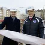 Links: WINGAS-Geschäftsführer Dr. Gerhard König (l.) und der stellvertretende Gazprom-Vorstandsvorsitzende Alexander Medvedev auf der WINGAS-Baustelle im Königstor. Foto: OFB Projektentwicklung GmbH