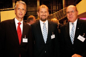 Thomas Morbach (Audi Kassel), Niels Kowollik (Mercedes Kassel) und Johannes Sczepan (Plansecur)(v.l.). Foto:Mario Zgoll Thomas Morbach (Audi Kassel), Niels Kowollik (Mercedes Kassel) und Johannes Sczepan (Plansecur)(v.l.). Foto:Mario Zgoll