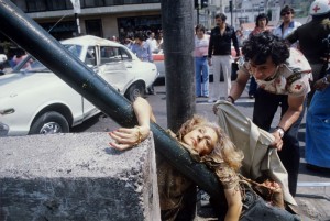 metinides-2-nh Getötet bei einem Verkehrsunfall: die mexikanische Schriftstellerin Adela Legarreta Rivas. Dieses Bild hängt heute, gemeinsam mit drei weiteren Todesfotos von Metinides, im New Yorker Museum of Modern Art (MoMA). Foto: Mario Zgoll