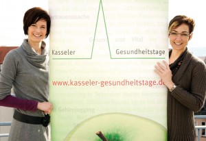 Projektmanagerin Michaela Willmann (links) und Bettina Ungewickel, Leitung Gesundheit im Regionalmanagement Nordhessen, freuen sich auf die neunte Auflage der Kasseler Gesundheitstage. Foto: Mario Zgoll