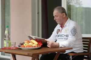 Die Klinik verfügt fast ausschließlich über Einzelzimmer in gehobenem Hotelstandard und mit Balkon. Foto: Mario Zgoll