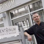 Küchenchef Jörg Sprenger steht für eine bodenständige und ehrliche Küche. Foto: Mario Zgoll Küchenchef Jörg Sprenger steht für eine bodenständige und ehrliche Küche. Foto: Mario Zgoll