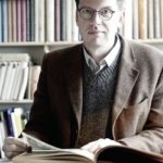 Manche nennen ihn den „Schriftgott aus Kassel“: Friedrich Forssman. Foto: Mario Zgoll