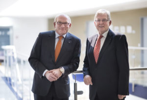 Prof. Dr. Martin Viessmann und Dr. Walter Lohmeier (v.l.). Foto: IHK Kassel-Marburg