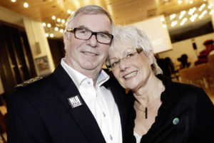 Hans-Jochem Weikert mit Ehefrau Karola. Foto: Mario Zgoll Hans-Jochem Weikert mit Ehefrau Karola. Foto: Mario Zgoll