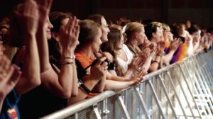 Vom Volkstanz zum Open-Air-Konzert