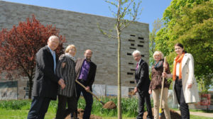 Baumspende für die neue GRIMMWELT in Kassel